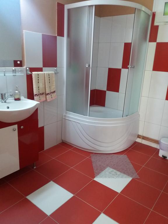 Casa Ariana Hotell Curtea de Argeş Eksteriør bilde