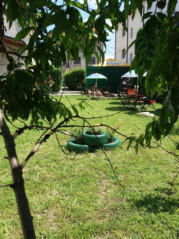 Casa Ariana Hotell Curtea de Argeş Eksteriør bilde